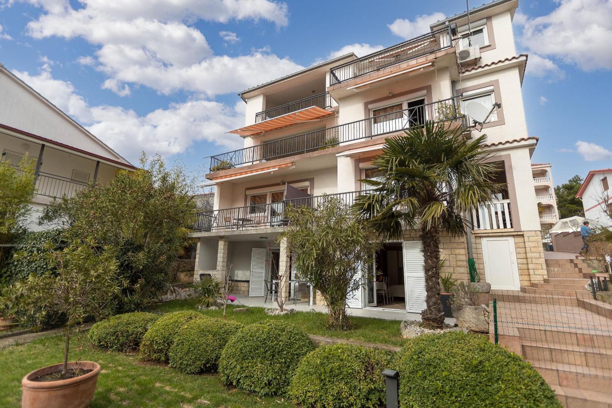 Apartments Karmen 1 Crikvenica Exterior foto